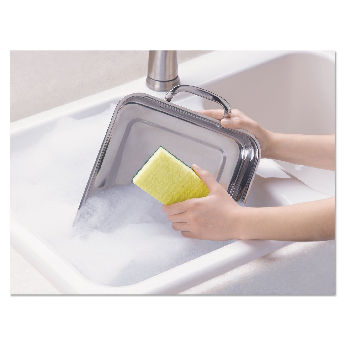 Scotch-Brite® Heavy Duty Scrub Sponge HD-3-S25, 8/3