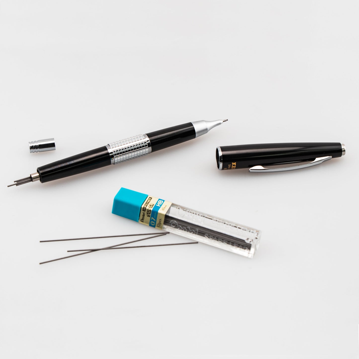 Pentel Sharp Kerry Mechanical Pencil (0.7mm), Black Barrel (P1037A)