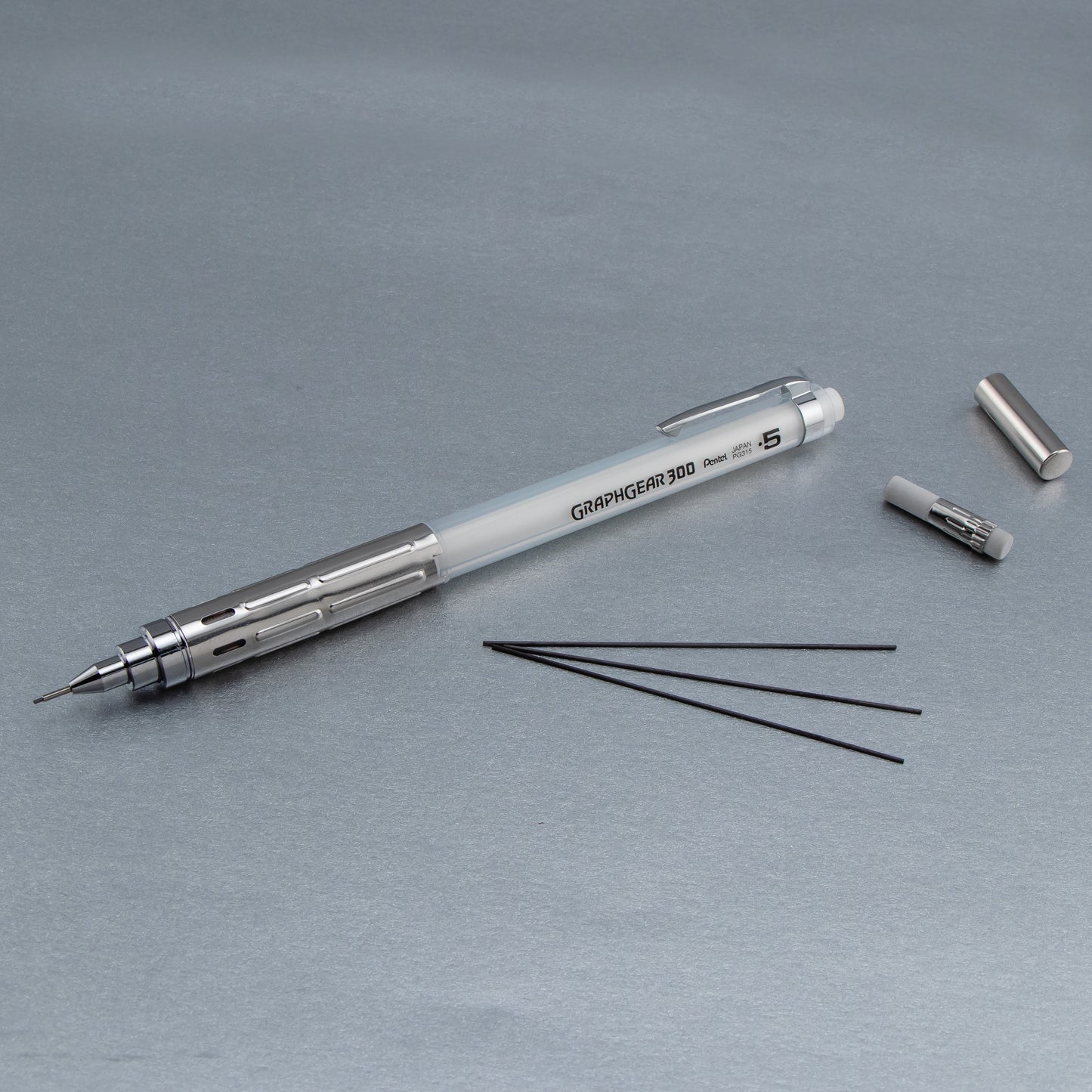 GraphGear 300 Mechanical Pencil, (0.5mm) Fine line, White Barrel (PG315TW)